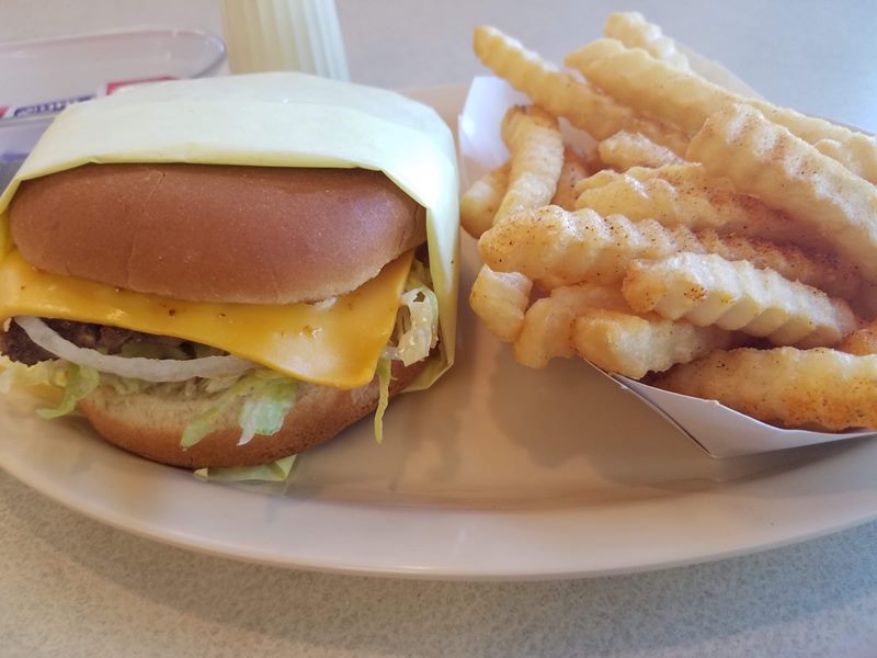 Luis Burgers food